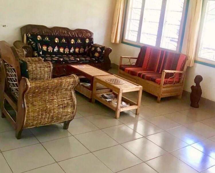 Homestaystudio62 Джінджа Екстер'єр фото